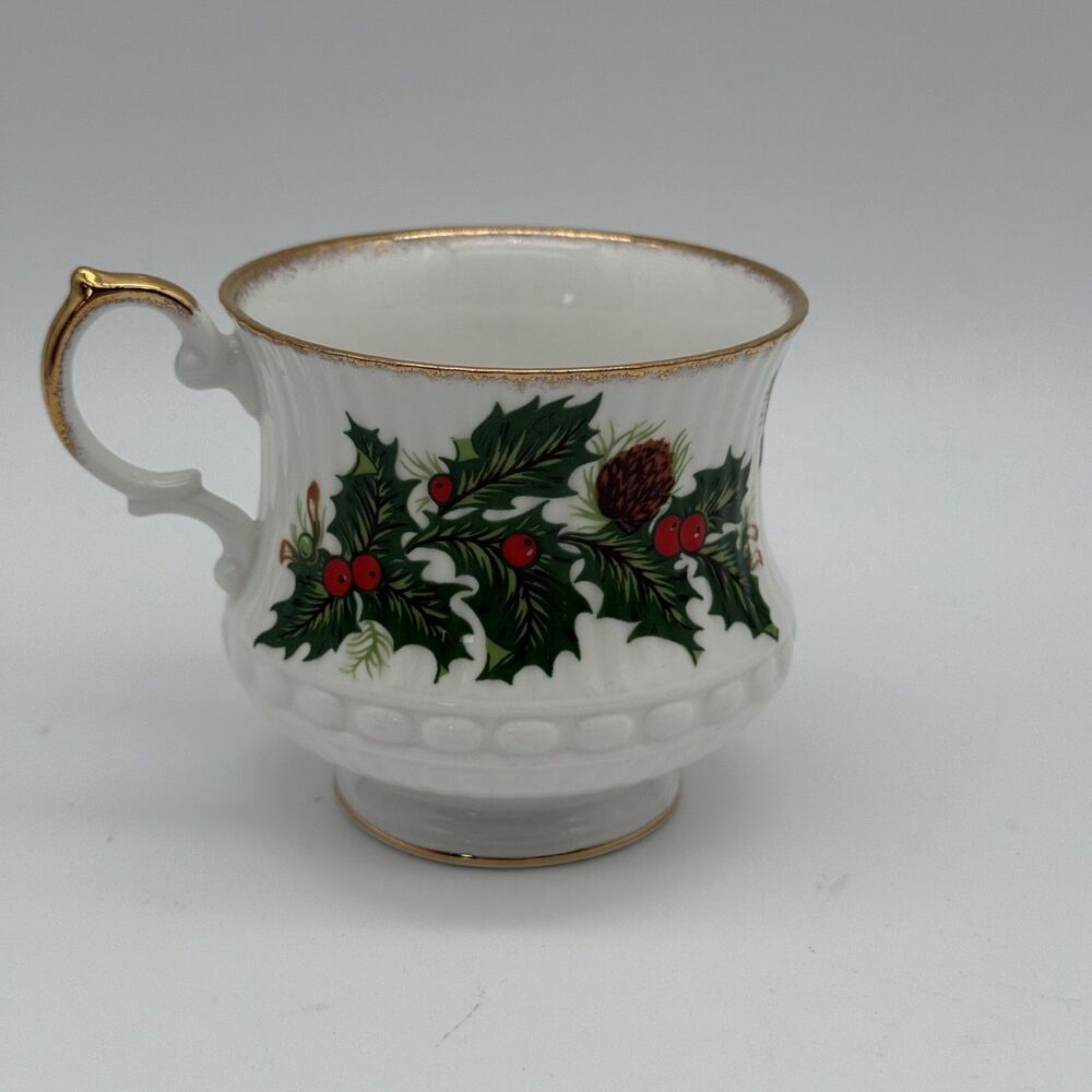 Vintage Rosina Bone China Queens Yuletide Tea Cup